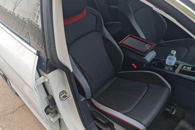 Used Volkswagen Lamando 2024 Lavida L 280TSI DSG Cool & Spicy Edition
