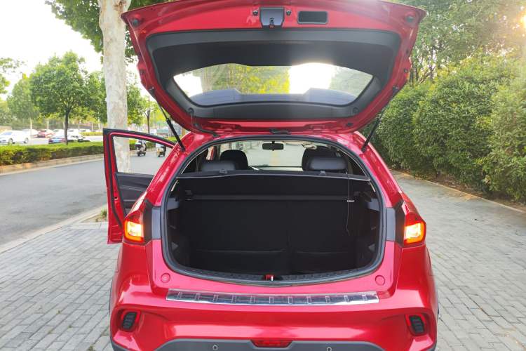 Used Geely Auto Vision X3 2017 1.5L Manual Elite Model
