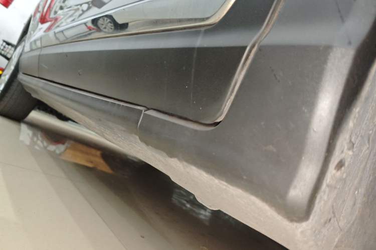 Used Peugeot 3008 2015 2.0L Automatic Classic Edition
