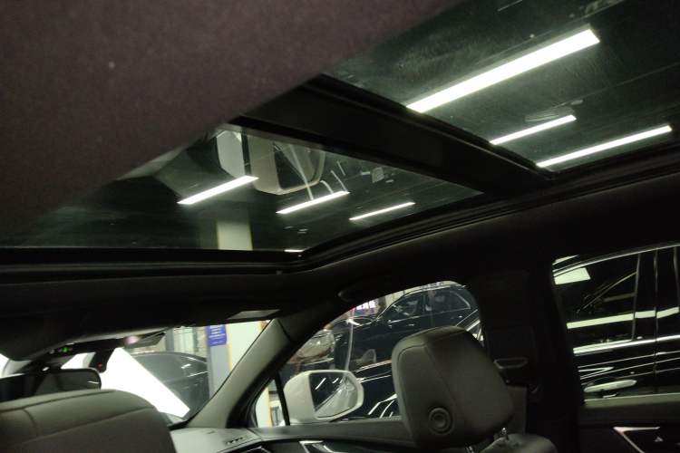 Used Cadillac XT5 2021 2.0T Two-Wheel Drive Luxury Version