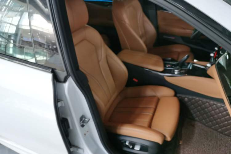 Used BMW 6 Series GT 2019 630i M Sport Package
