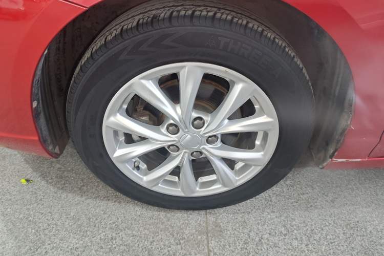 Used Roewe i5 2020 1.5L Automatic 4G Connected Linghao Edition
