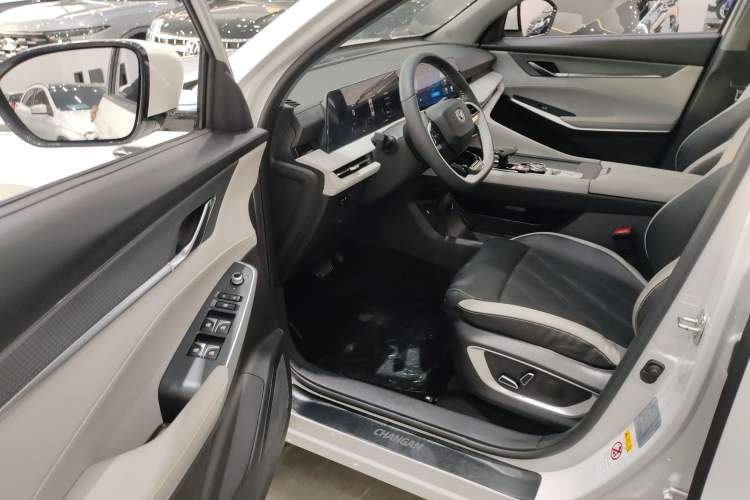 Used Changan CS75 PLUS 2023 3rd Generation 1.5T Automatic Prestige Model