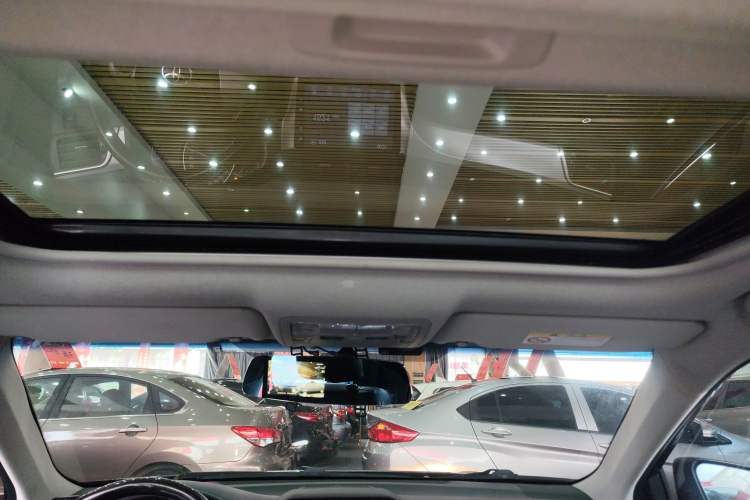 Used Toyota Camry 2012 Junrui 2.0S Radiant Edition
