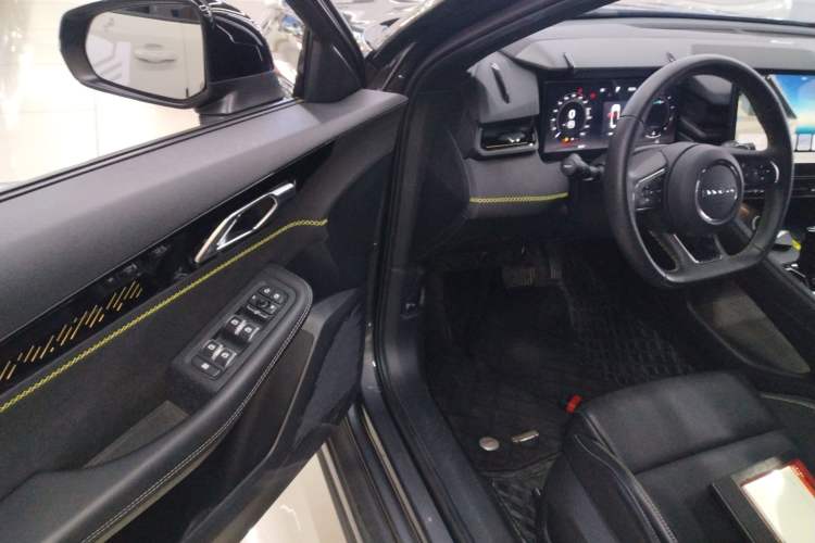 Used Lynk & Co 03 2023 1.5TD DCT JingPro