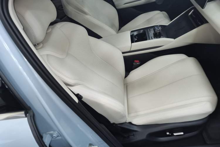 Used BYD Qin L 2024 DM-i 120KM Beyond Model