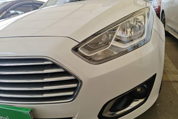 Used Ford Escort 2017 Happiness Edition 1.5L Automatic Fashion Version