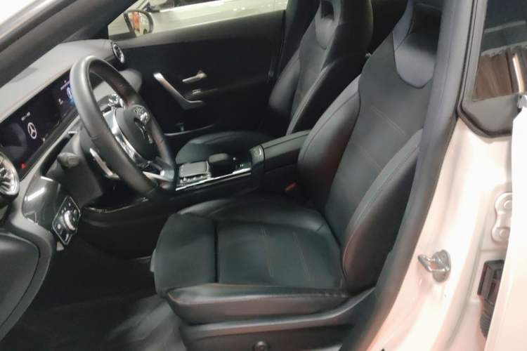 Used Mercedes-Benz CLA 2022 CLA 200

