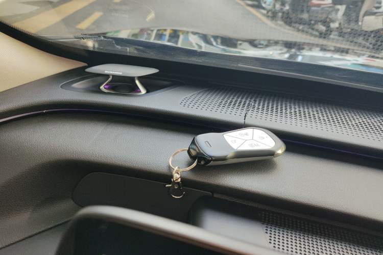 Used XPeng P7 2022 670E+
