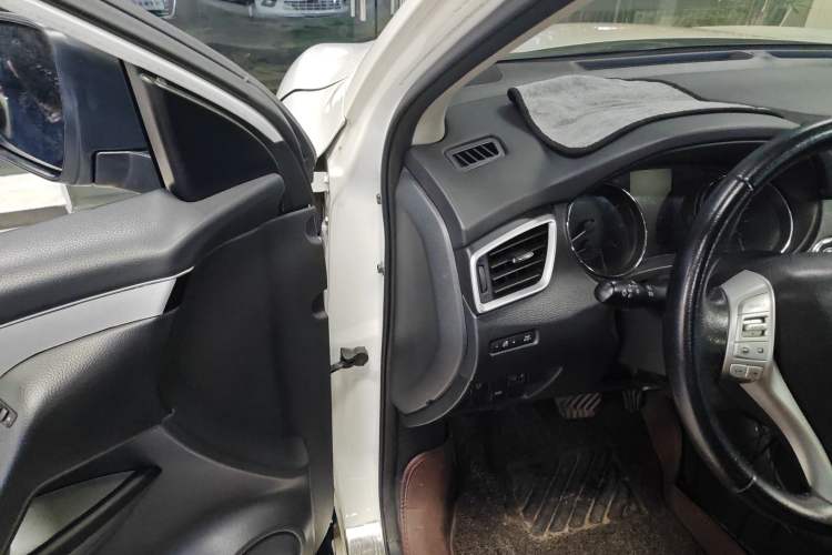 Used Nissan Qashqai 2016 2.0L CVT Luxury Edition
