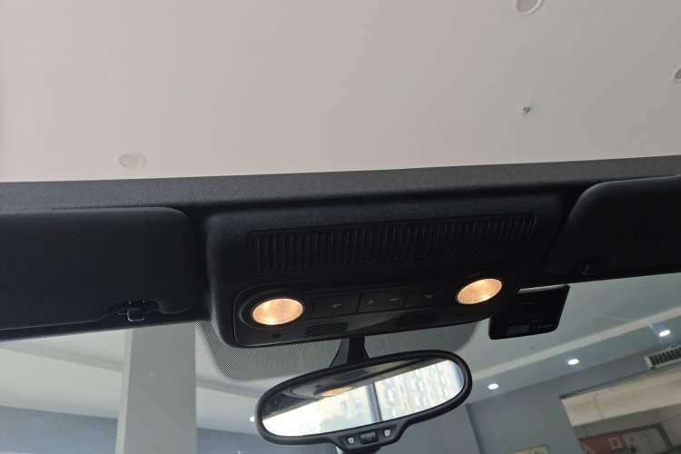 Used Volkswagen Golf 2012 1.4TSI Luxury Convertible Edition
