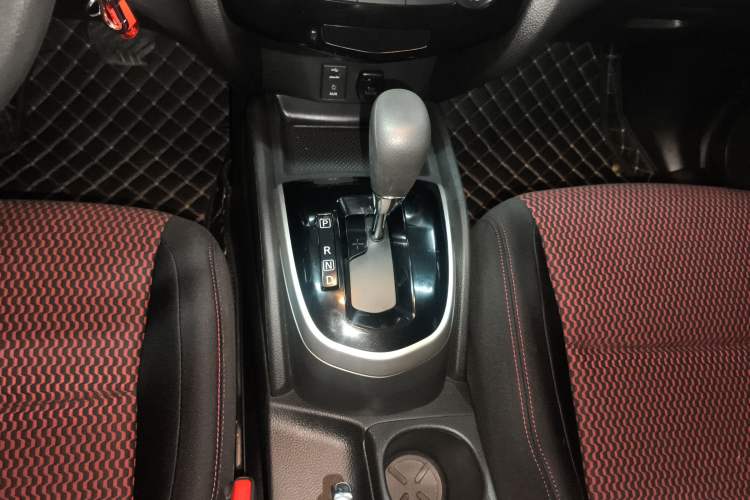 Used Nissan Qashqai 2017 2.0L CVT Elite Edition China VI Standard