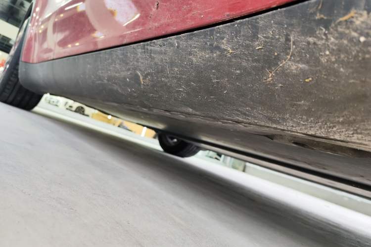 Used Tesla Model Y 2021 Long-Range All-Wheel-Drive Version
