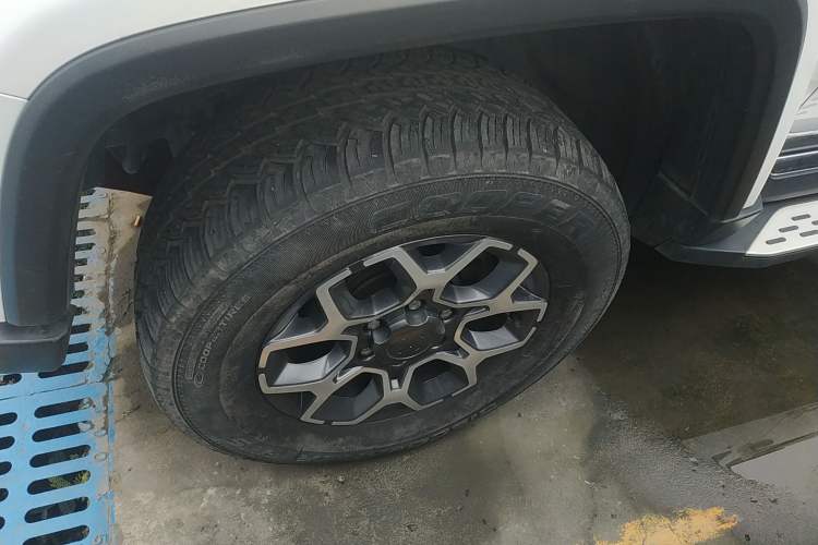 Used BAIC Off-Road BJ40 2019 PLUS 2.3T Automatic Four-Wheel Drive Premium Edition China VI