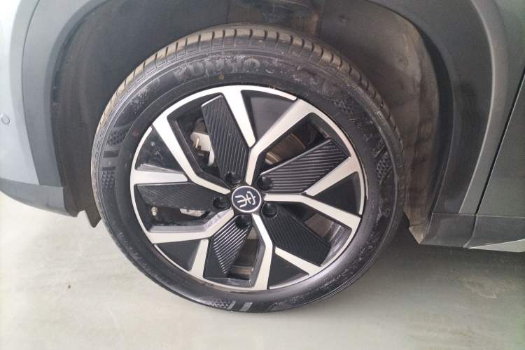 Used BYD Song L DM-i 2024 160 km Excellence Version
