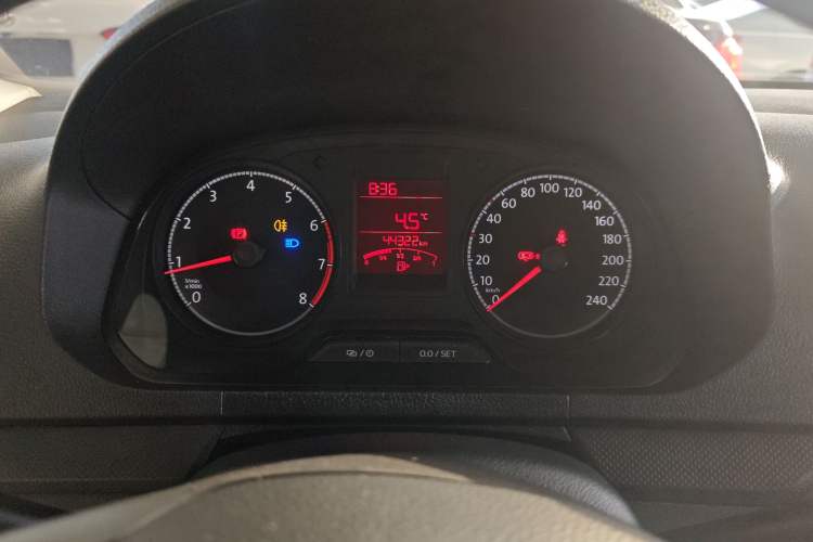 Used Volkswagen Jetta 2019 Dream Edition 1.4L Manual Fashion Version