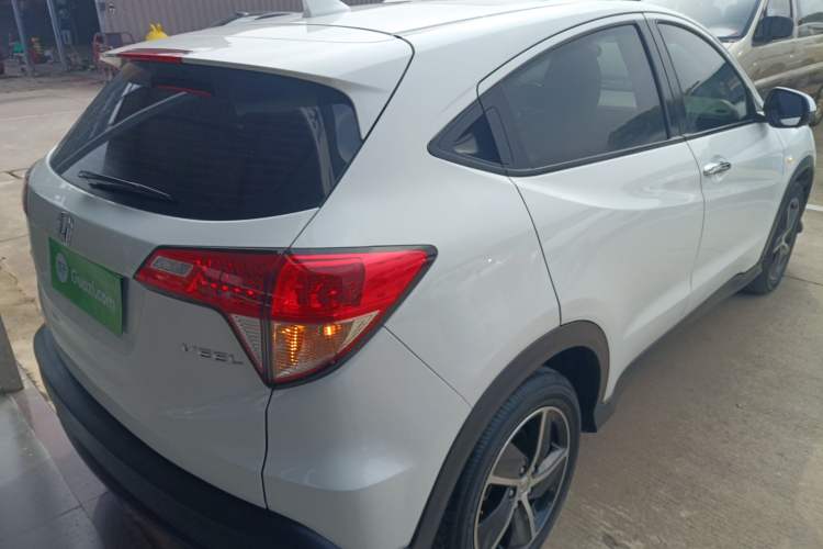 Used Honda Vezel 2020 1.5L CVT Pioneer Edition