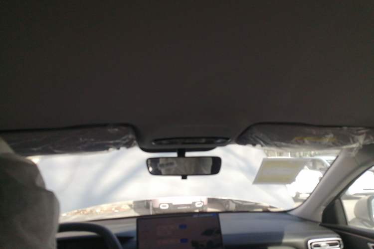 Used  Galaxy Stellar 6 
