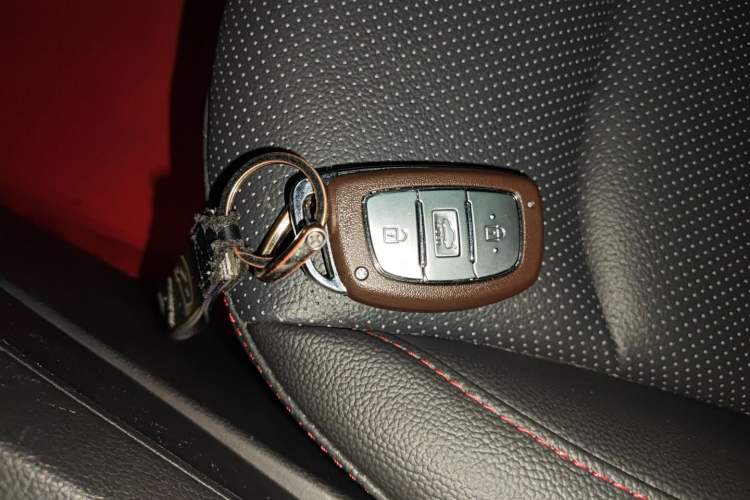 Used Hyundai Elantra 2019 1.4T Dual-Clutch Xuan Dong · Dynamic Model
