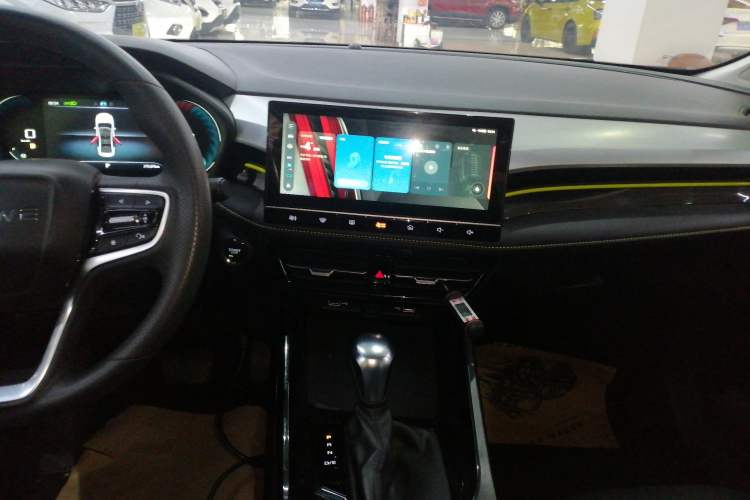 Used Roewe i5 2021 1.5L CVT Diamond Edition