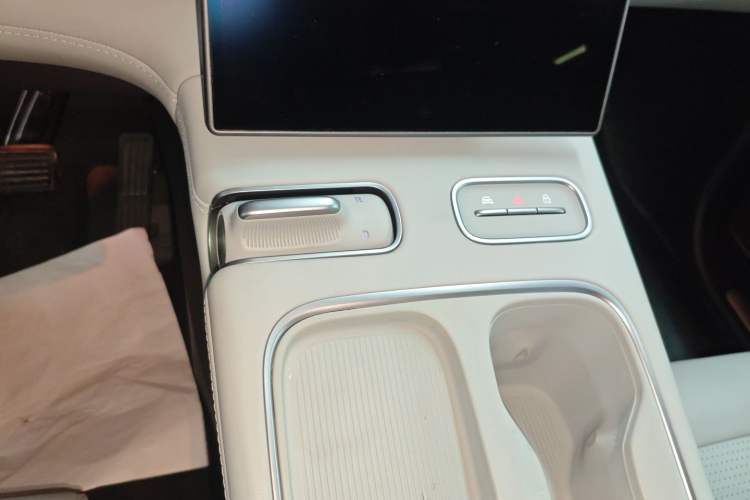 Used Nio ES6 2024 75 kWh
