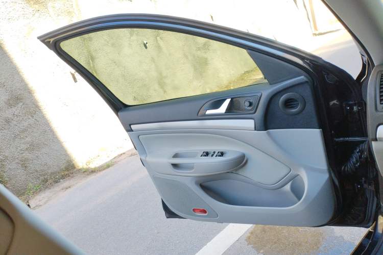 Used Skoda Octavia 2014 2.0L Automatic Yijie Edition
