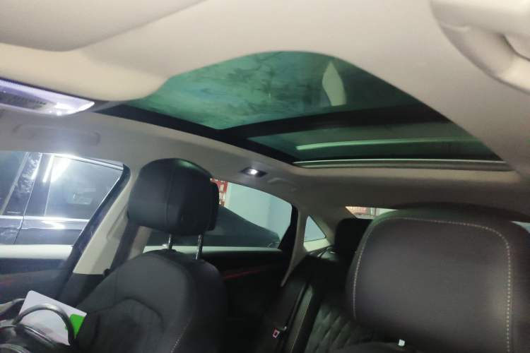 Used Volkswagen Passat 2021 330TSI Luxury Edition
