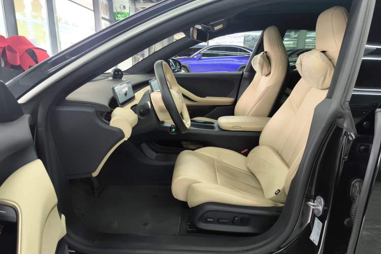 Used Nio ET5T 2024 75kWh Touring