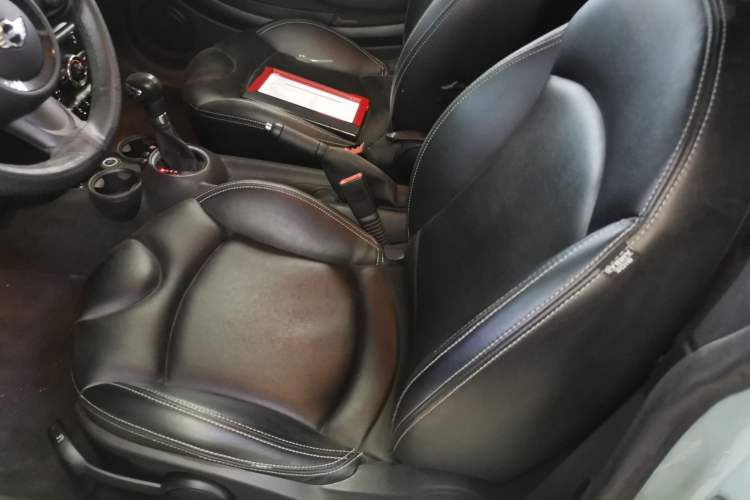 Used  Clubman 2011 1.6L COOPER Fun