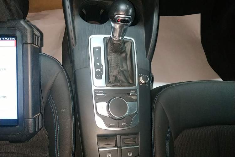 Used Audi A3 2020 Limousine 35 TFSI Fashion Edition China VI Emission Standard