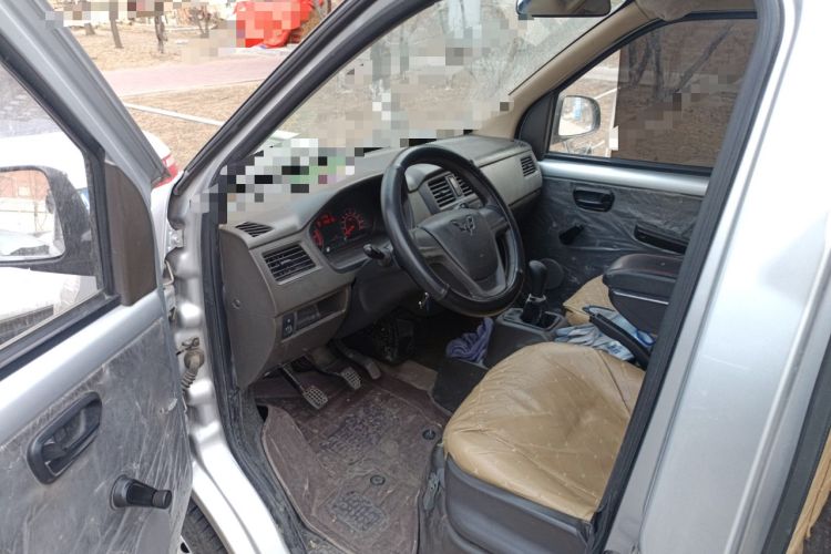 Used Wuling Rongguang S 2021 1.2L Base Model 7-Seater LSI