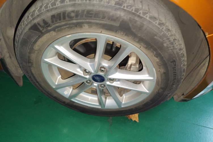 Used Ford Focus 2017 Hatchback 1.6L Automatic Fashion Edition Smart Drive Version