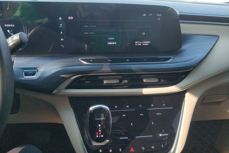 Used Buick GL8 2023 ES Lu Zun Deluxe Model
