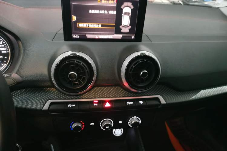 Used Audi Q2L 2022 35 TFSI Progressive Dynamic Edition
