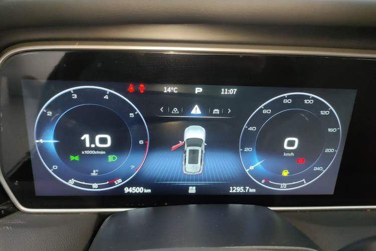 Used Hongqi HS5 2022 Revised Version 2.0T Smart Connect Flagship Edition
