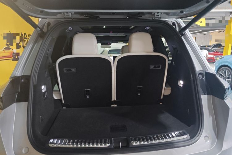 Used Li Auto L9 2024 Ultra Model
