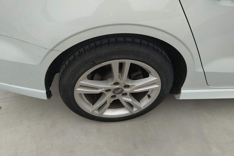 Used Audi A3 2019 Limousine 35 TFSI Fashion Edition China VI Emission Standard