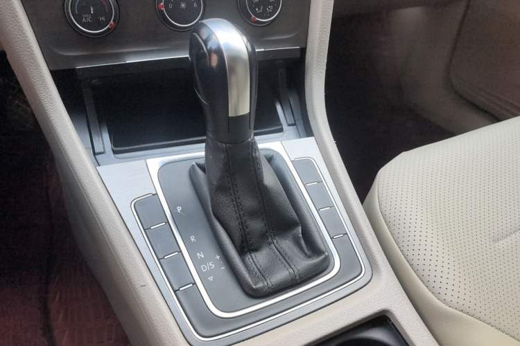 Used Volkswagen Golf 2016 1.6L Automatic Comfort Model
