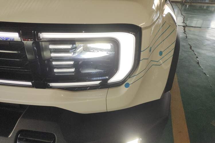 Used  BJ40 Electric Drive 2025 Advanced Edition
