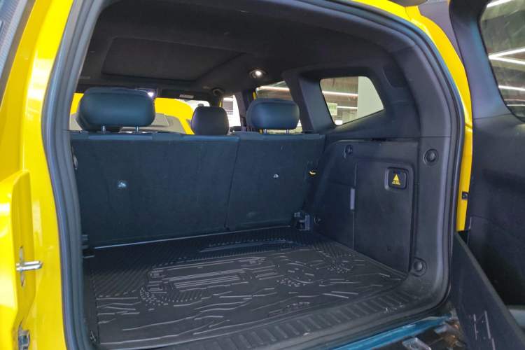 Used  G318 2025 Worry-Free Adventure Edition Four-Wheel Drive Secret Realm Version