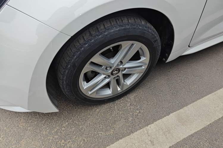 Used Toyota Levin 2021 185T CVT Luxury Edition