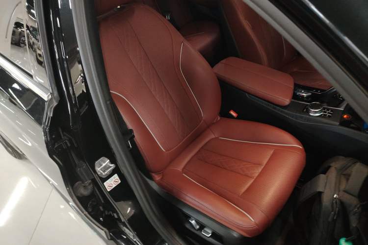 Used BMW 5 Series New Energy 2022 535Le Luxury Package