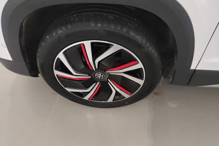 Used Volkswagen Tharu 2024 300TSI Two-Wheel-Drive Moon Luxury Edition