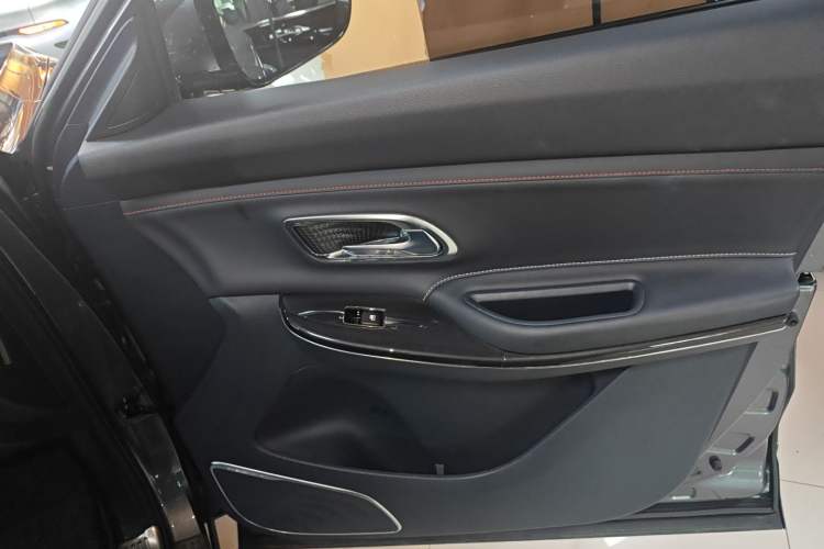 Used Oshan X7 2021 1.5T Automatic Luxury Version
