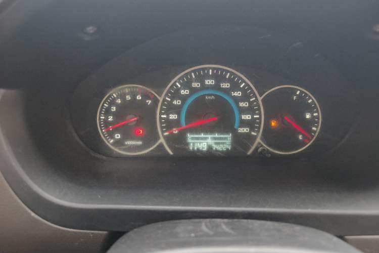 Used Wuling Rongguang V 2016 1.2L Standard Version