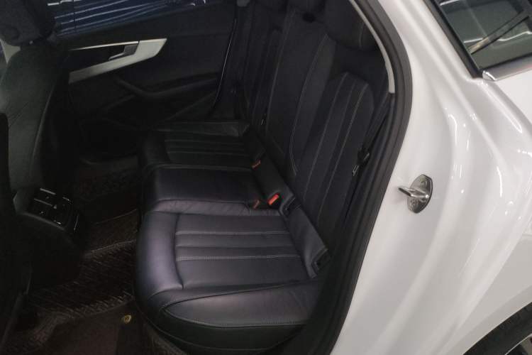 Used Audi A4L 2023 40 TFSI Fashion Dynamic Model