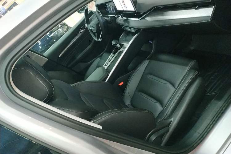 Used Geely Auto Preface 2023 2.0TD Luxury Version
