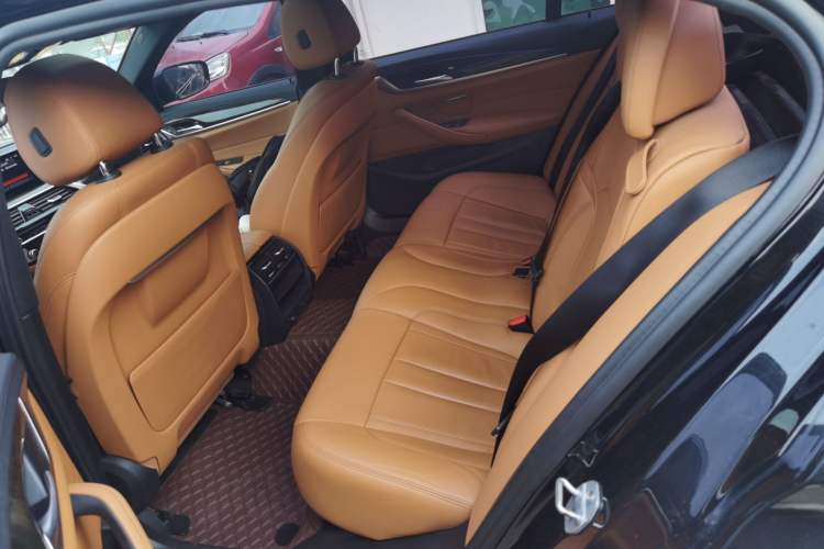 Used BMW 5 Series 2019 530Li Leading Model M Sport Package