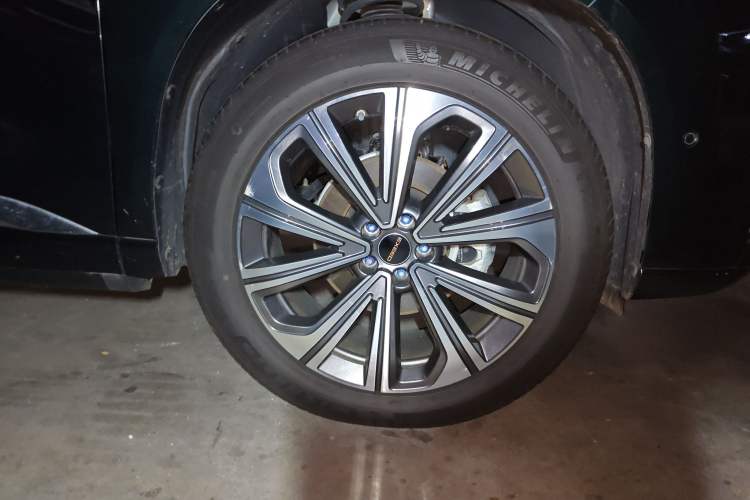 Used  Lanyue 2023 400T Four-Wheel Drive Star Prestige Edition 6 Seats