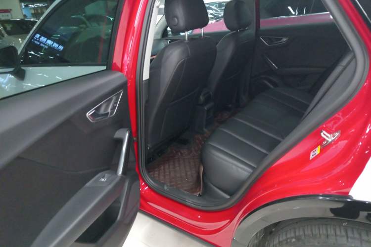 Used Audi Q2L 2018 35 TFSI Launch Exclusive Edition China VI
